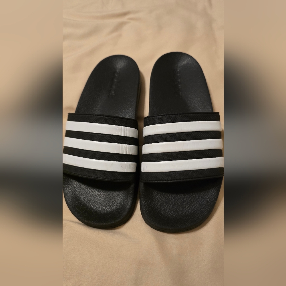 ADIDAS Black and White Slide Sandals